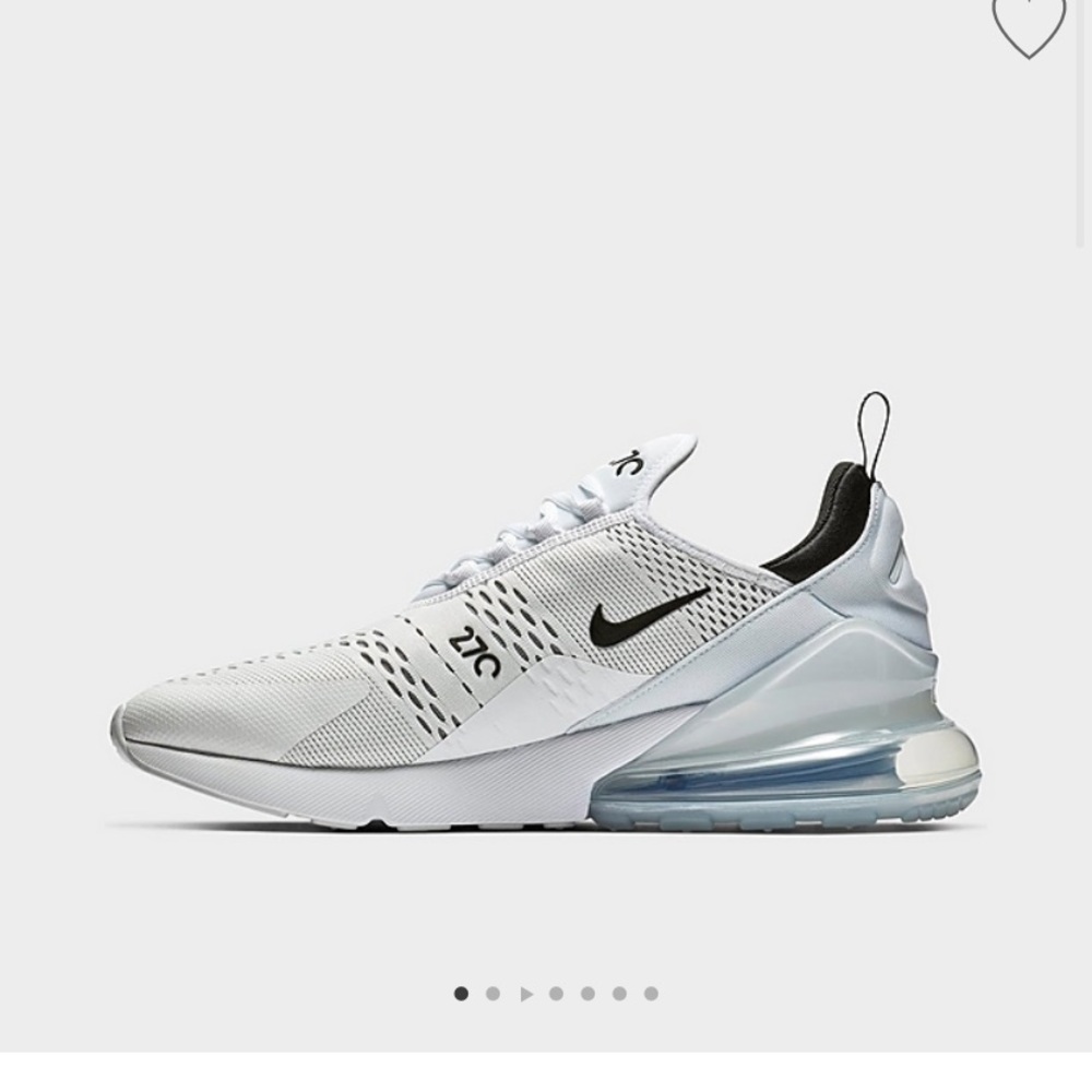 NIKE AIR MAX 270
